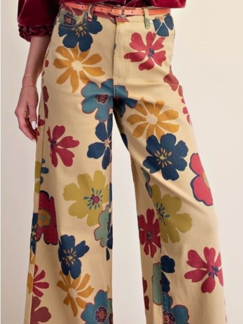 Wide-Leg Floral Print Pants in Dijon